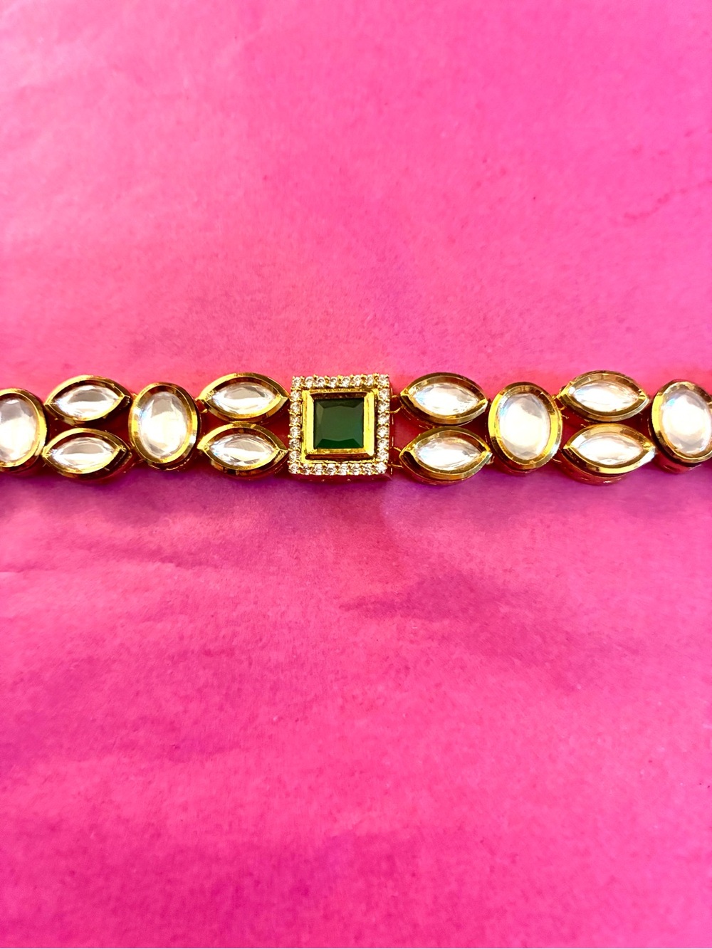 Stunning Gold-Plated Kundan Bracelet with Green Center Stone;Fine Craftsmanship